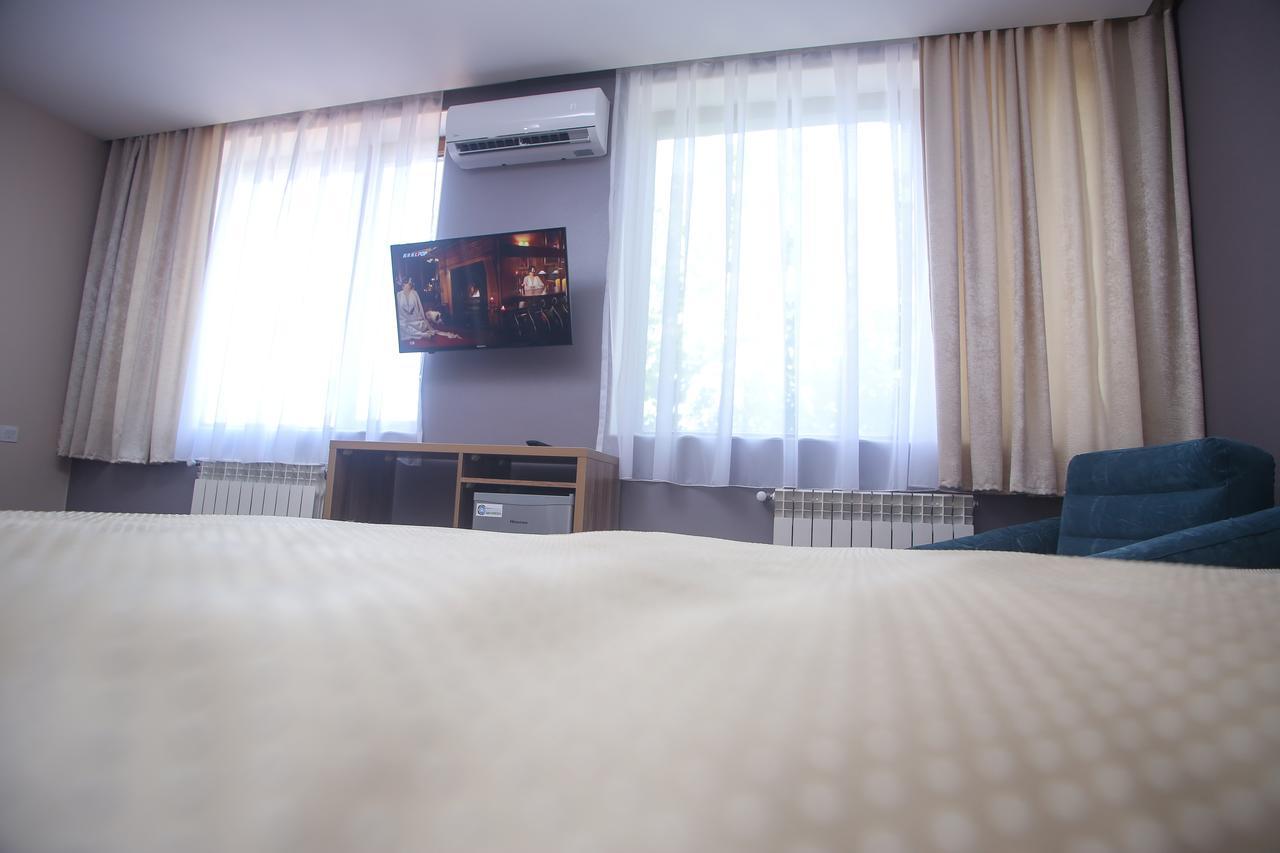 Evim Otel Zaqatala Ngoại thất bức ảnh