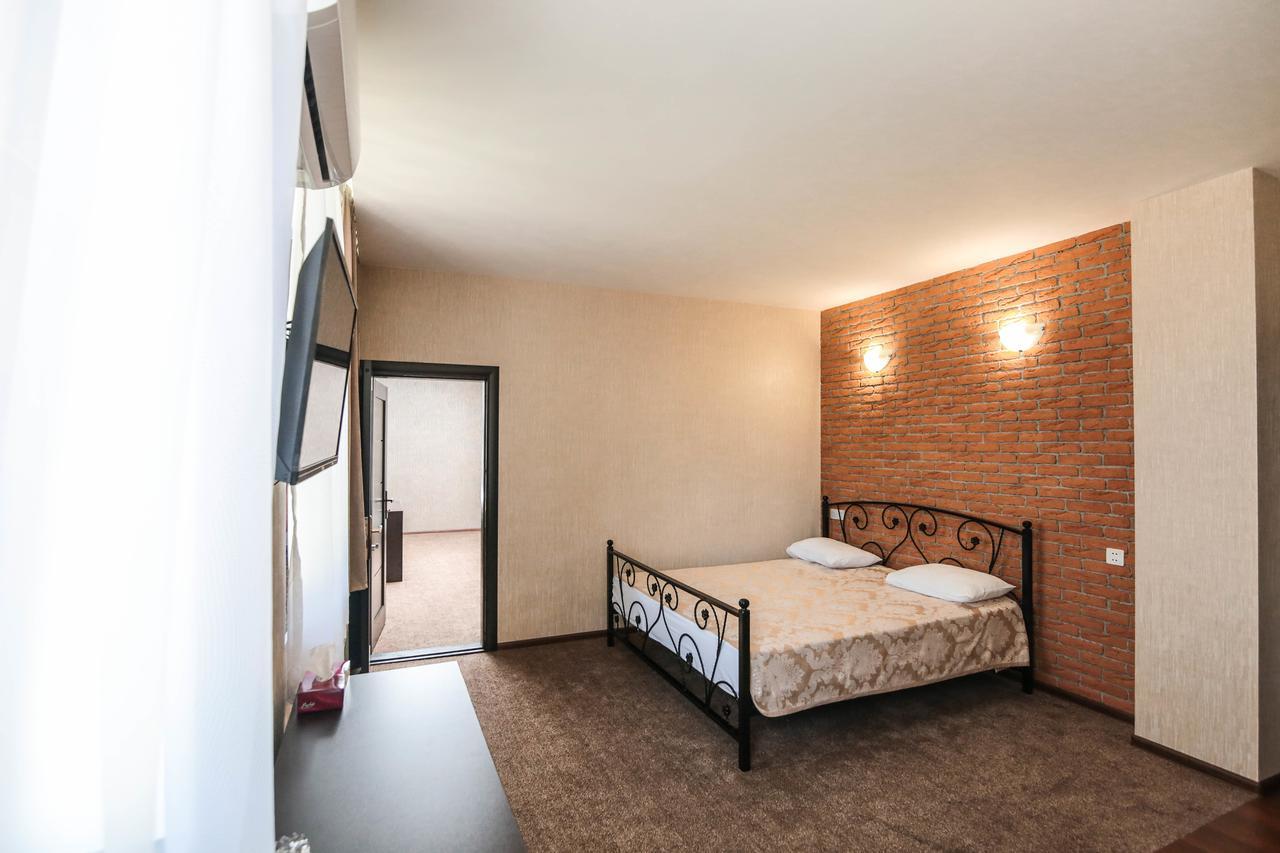 Evim Otel Zaqatala Ngoại thất bức ảnh