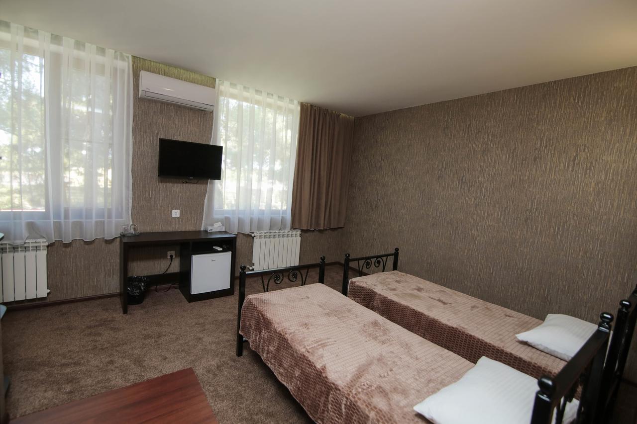 Evim Otel Zaqatala Ngoại thất bức ảnh